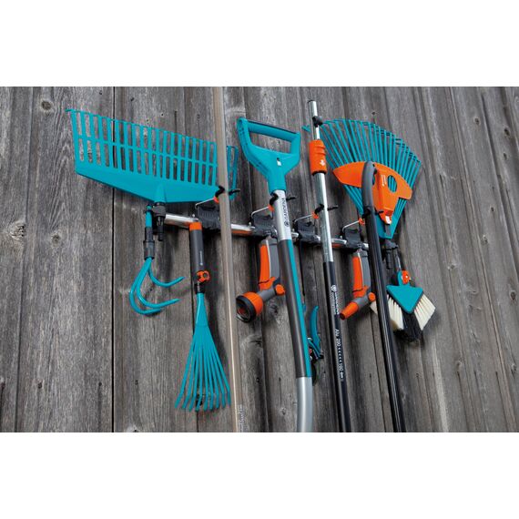 Gardena combisystem-Gerätehalter: Platzsparende Aufbewahrung für Haus- und Gartengeräte, passend für Gardena combisystem-Geräte und -Zubehör, Wand-Hakenleiste aus Aluminium (3501-20)