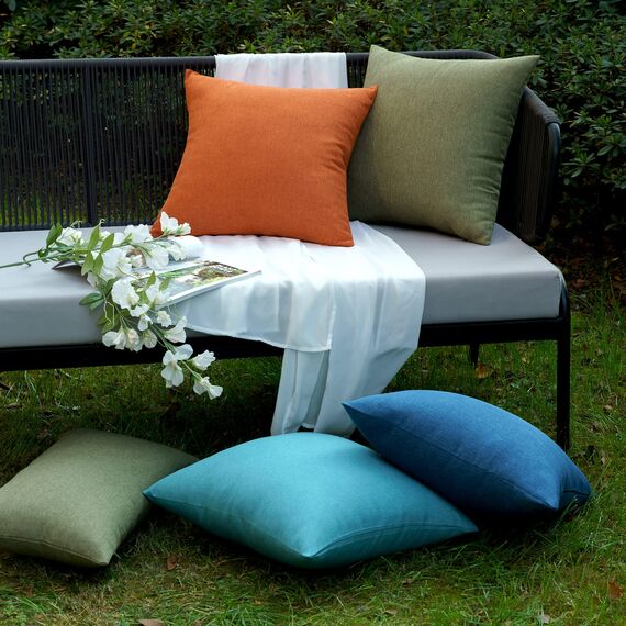 EMEMA Kissenbezug Outdoor Wasserdicht Sofakissen Wasserfest Dekokissen Kissenbezüge Dekorativ Kissen Kissenhülle aus Polyster für Garten Sofa Wohnzimmer Bett 2er Set 45x45 cm Dunkelgrün