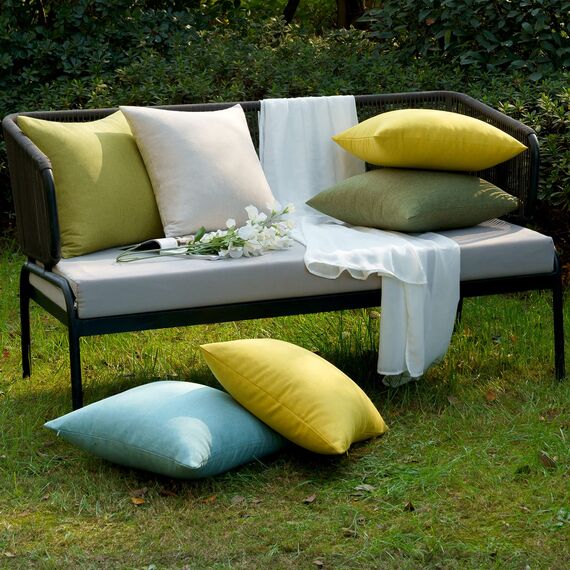 EMEMA Kissenbezug Outdoor Wasserdicht Sofakissen Wasserfest Dekokissen Kissenbezüge Dekorativ Kissen Kissenhülle aus Polyster für Garten Sofa Wohnzimmer Bett 2er Set 30x50 cm Gelb