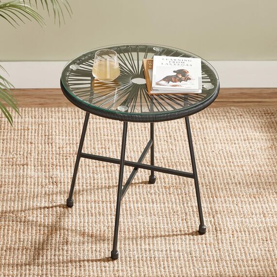 SONGMICS Balkonmöbel, Gartenmöbel-Set, 3er Set, Sitzgruppe, Terrassenmöbel, Tischoberfläche aus Glas, 2 Stühle, Innen- und Außenbereich, für Terrasse, Garten, Balkon, im Freien, schwarz GGF013B02