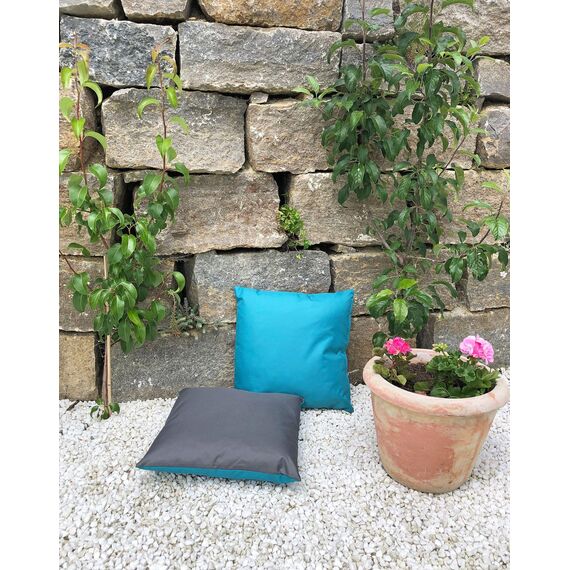 JACK 2-farbiges Wende Outdoor Lounge Kissen 45x45cm Dekokissen inkl. Füllung Wasserfest Sitzkissen Garten Stuhl Lotus Effekt, Farbe:Petrol - Anthrazit