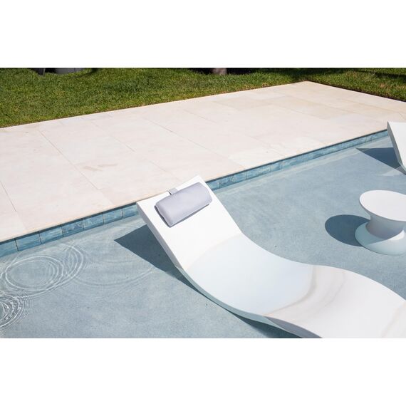 Kopfstützenkissen für Terrasse, Chaiselongue, Poolliege auf der Leiste mit rutschfestem beschwertem Schwanz und Handytasche, schnell trocknend, für alle Wetter-Poolmöbel und -liegen (Mountain Mist)