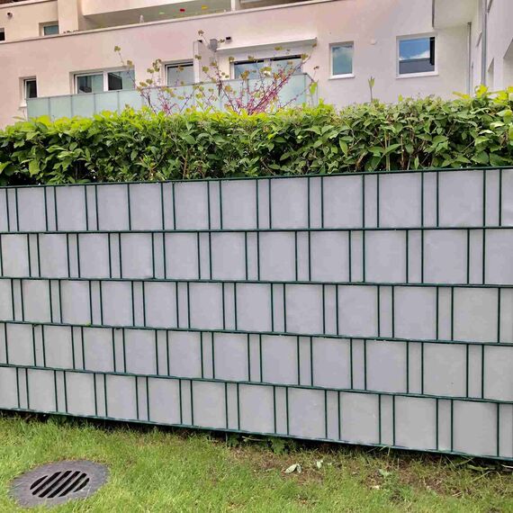 Sichtschutzstreifen Zaun 50 m x 19 cm inkl.30 Clips, Sichtschutz Zaunfolie PVC Sichtschutzstreifen Doppelstabmatten für Gartenzaun, Balkon/Diverse Farben
