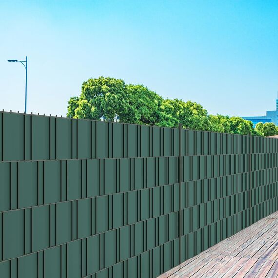 Zichaojia Sichtschutzstreifen Zaun 35 m x 19 cm inkl.20 Clips, PVC Sichtschutz Zaunfolie Sichtschutzstreifen Doppelstabmatten für Gartenzaun (35 m x 19 cm, Grün)