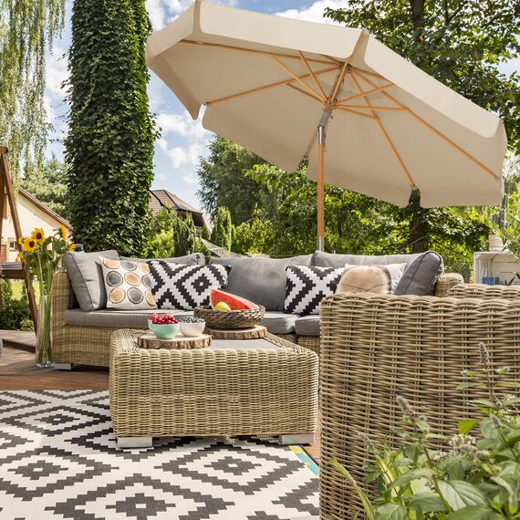 SONGMICS Sonnenschirm, 3 m, achteckig, Sonnenschutz, UV-Schutz, Mast und Streben aus Holz, neigbar, ohne Sockel, für Terrasse, Balkon, Garten, Taupe GPU32BR