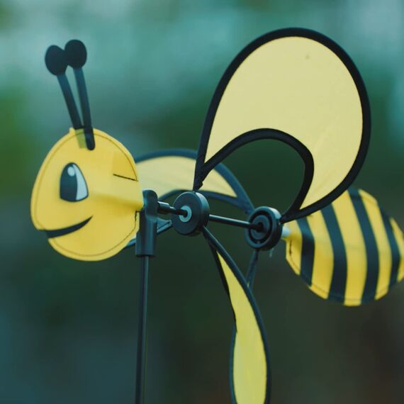 CIM Windspiel - Little Magic Bee - wetterfest - Windrad: Ø28cm, Motiv: 35x13cm, Gesamthöhe: 85cm - inkl. Fiberglasstab