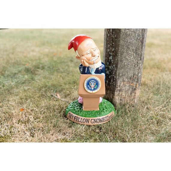 BigMouth Inc Sleepy Biden Gartenzwerg Statue Outdoor Rasen & Hof Figur Skulptur Dekorationen Lustiges politisches Gag Geschenk