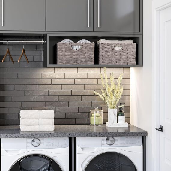 Seville Classics Premium handgewebter tragbarer Wäschekorb mit Tragegriffen, Haushaltsaufbewahrung für Kleidung, Bettwäsche, Laken, Grau, rechteckig (2er-Pack)