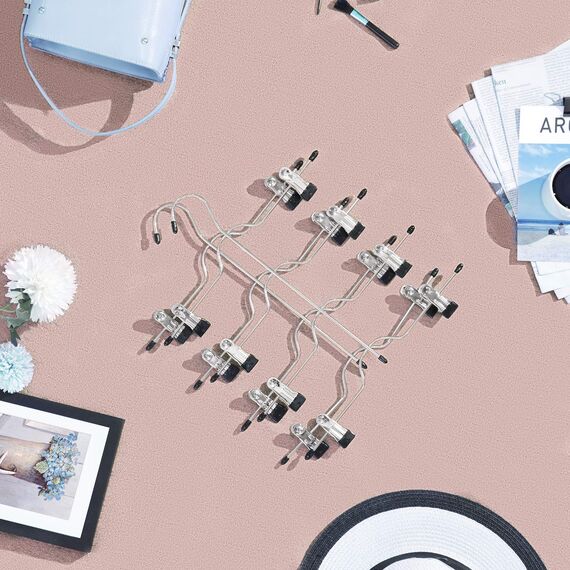 SONGMICS Hosenbügel platzsparend, Mehrfach-Rockbügel mit Clips, 3er Set, Kleiderbügel aus Metall, für je 4 Hosen, mit 8 verstellbaren Klammern, rutschfest, für Hosen, 32 cm, silbern-schwarz CRI042BK