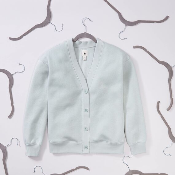 Amazon Basics Kleiderbügel für Hemd / Kleid, mit Samt überzogen 50er-Pack, Grau