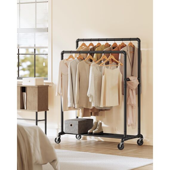 SONGMICS Kleiderständer, Kleiderstange, Garderobenständer mit 2 Kleiderstangen und Ablage, Rollen, bis 110 kg belastbar, Industrie-Design, für Schlafzimmer, Ankleidezimmer, schwarz HSR60B