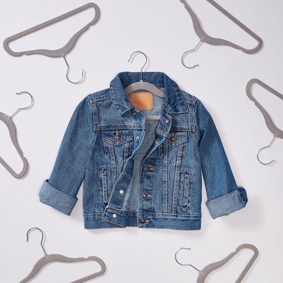 Amazon Basics Kinder-Kleiderbügel aus Samt, Rutschfest (für Babys/Kleinkinder), 29,5cm (für Babykleidung), 30er-Pack, Grau