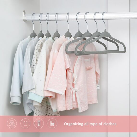 ManGotree Baby-Kleiderbügel aus Samt, Kleinkind-Kinderbügel mit Drehbarem Haken, Gekerbtes Schulter Design für Kinder und Kinderkleidung (30 Stück, Grau)