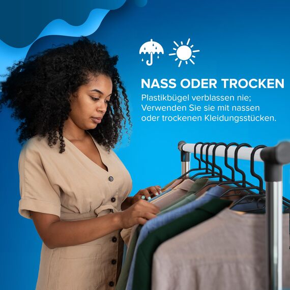 PORTENTUM Kleiderbügel aus 100% Recyceltem Kunststoff, 50 Stück, Schwarz. Für Alle Kleidungsarten, 360º Drehbarer Haken, Platzsparend, Zubehörhalter, Haken für Kleider, Blusen & Röcke, Made in Spain