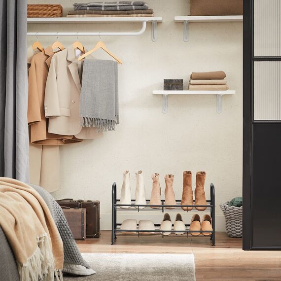 SONGMICS Schuhregal mit 2 Ablagen, stapelbarer Schuh-Organizer, für bis zu 8 Paar Schuhe, aus Stahl, 68,5 x 27,5 x 37 cm, für High Heels, Turnschuhe, Hausschuhe, schwarz LMR065B01