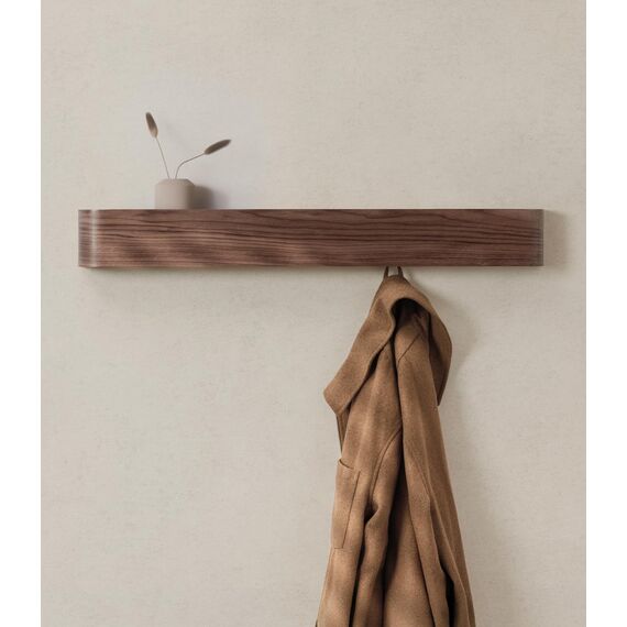 Kazai. Wandgarderobe 'Toke' | Moderne Design-Garderobe mit verdeckten Wandhaken | Garderobenpaneel aus Massivem Echtholz-Furnier | Walnuss