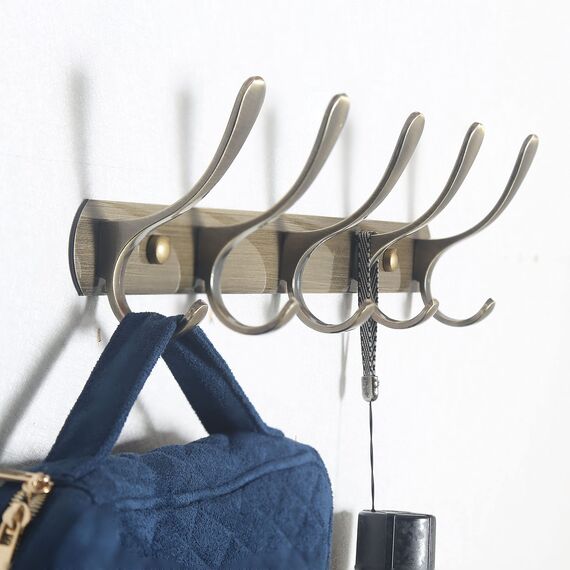 SKOLOO Garderobenleiste, Moderne, stabile Metall Kleiderhaken Wand mit 5 Haken, 2er-Pack, zum Aufhängen von Kleidung, Mantel, Hüten, Jacken, Rucksack, Hakenleiste Bronze