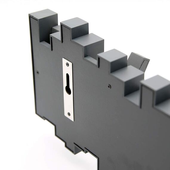 Umbra Stäbchen Garderobenhaken – Moderne und Platzsparende Garderobenleiste mit 5 Beweglichen Haken für Jacken, Mäntel, Schals, Handtaschen und Mehr, Anthrazit