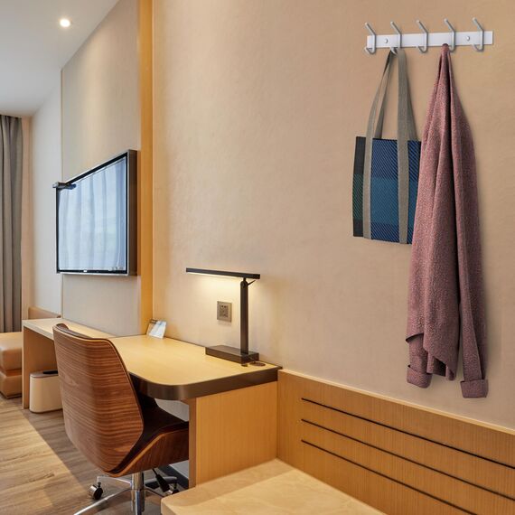 SAYONEYES Garderobenleiste zur Wandmontage, 38,1-cm-Edelstahl-Hakenleiste mit 5 strapazierfähigen Doppelhaken, für Eingangsbereich, Badezimmer, Schlafzimmer, Handtuch-, Hut-Organizer, Weiß