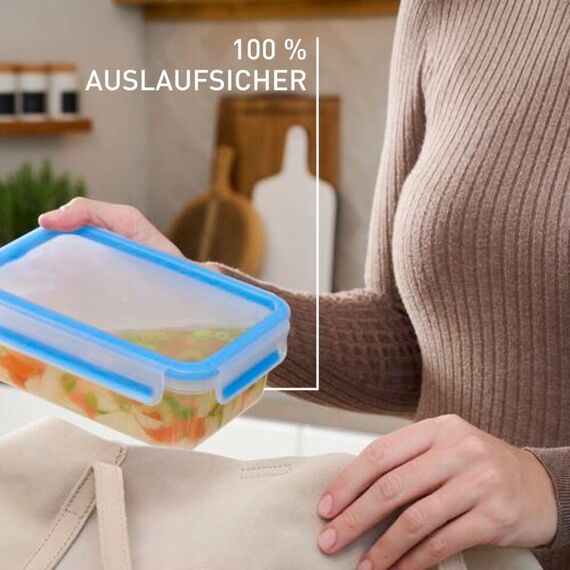 EMSA Clip & Close Frischhaltedose, rechteckig, 0,8 L, mit Deckel, Aufbewahrungsbox, 100 Prozent dicht, spülmaschinen-, gefrier-, mikrowellenfest, Transparent, Blau, Made in Germany, 508539