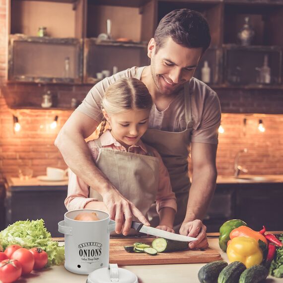 Granrosi Iowa Zwiebeltopf Zwiebel-Vorratsdose Zwiebelbox Zwiebelbehälter, Emaille-Stahlblech, rostfrei, Lüftungsöffnungen, Füllmenge: ca. 1, 6 kg Zwiebeln, Crème