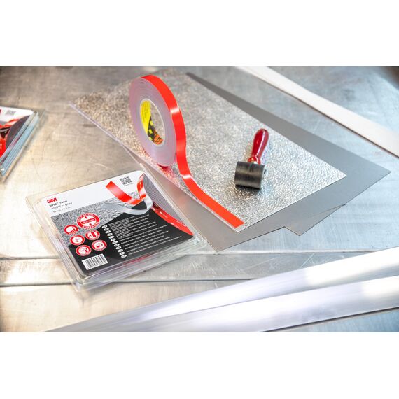 3M VHB GPH-110GF Montage Klebeband doppelseitig - hohe Temperaturbeständigkeit, Verbindung von Aluminium, Edelstahl, verzinktem Stahl, Polycarbonat, ABS - 19mm x 11m, Grau, Dicke: 1.1mm (1-er Pack)