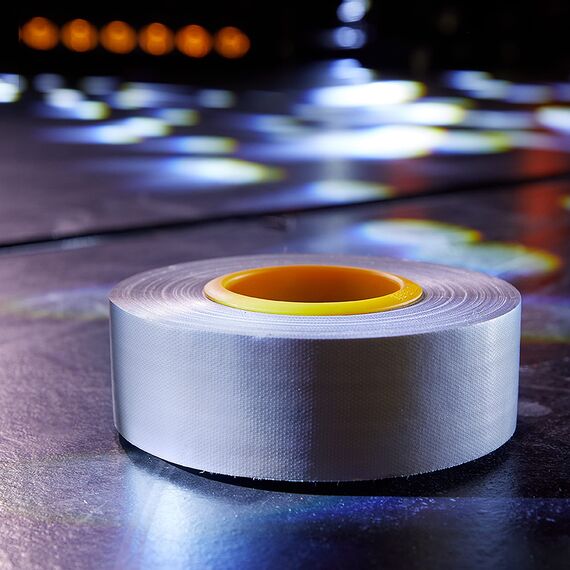 Defender EXA-TAPE mit ERGO-Core, Silber glänzend, 50 mm x 50 m