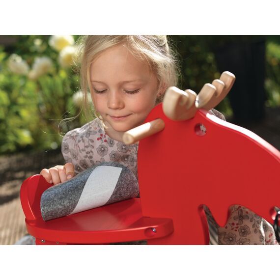 tesa Doppelseitiges Klebeband PRO NATURE - stark und vielseitig, als Verlegeband für Böden sowie zum Basteln geeignet - aus 100% recyceltem Kunststoff - 25 m x 50 mm