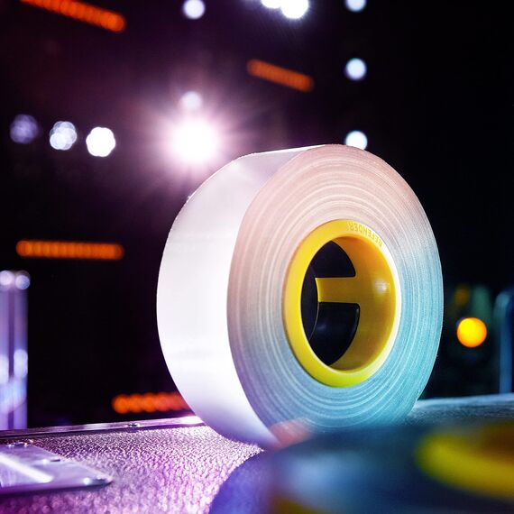 Defender EXA-TAPE mit ERGO-Core, Weiß glänzend, 50 mm x 50 m