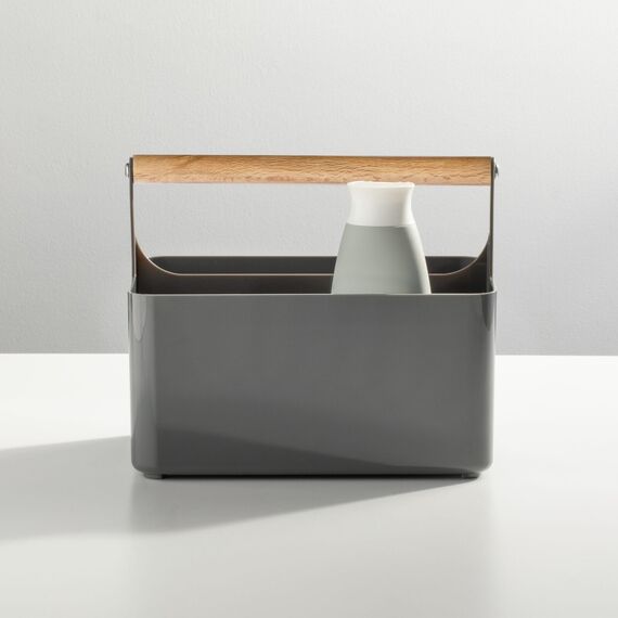 mDesign tragbarer Badezimmer Aufbewahrungsbox – Korb mit Griff zur Kosmetikaufbewahrung – Bad Organizer mit zwei Fächern – anthrazitgrau und naturbelassen