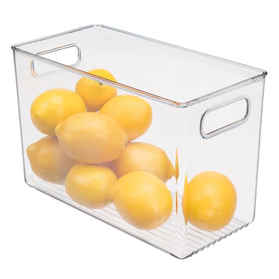 mDesign Aufbewahrungsbox mit Griffen – hohe Kühlschrankbox zur Lebensmittelaufbewahrung – Ablage aus Kunststoff für den Küchen- oder Kühlschrank – durchsichtig
