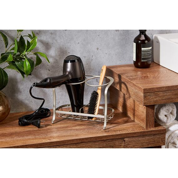 iDesign porte sèche cheveux, support sèche cheveux en métal avec 2 compartiments et panier grillagé, rangement salle de bain pour séchoir et lisseur, argenté mat