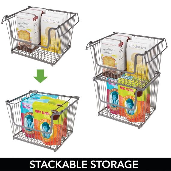 mDesign Moderner stapelbarer Metallkorb mit Griffen, offene Vorderseite für Küchenschränke, Speisekammer, Schränke, Schlafzimmer, Badezimmer – groß, 3 Stück – Graphitgrau