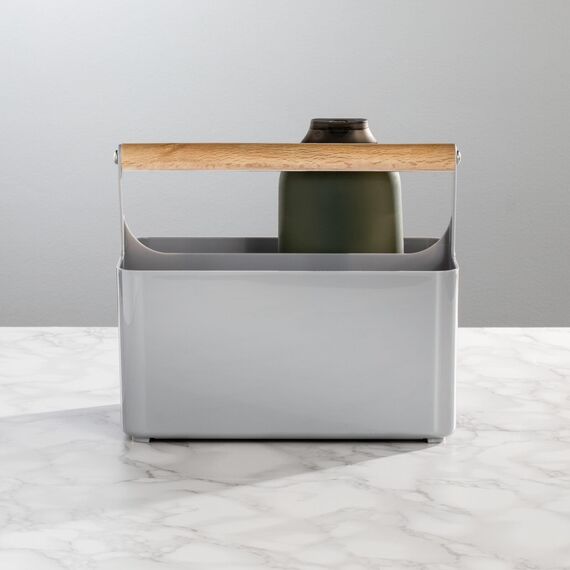 mDesign tragbarer Badezimmer Aufbewahrungsbox – Korb mit Griff zur Kosmetikaufbewahrung – Bad Organizer mit zwei Fächern – grau und naturbelassen