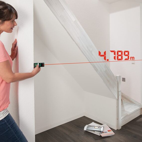 Bosch Laser-Entfernungsmesser PLR40C (2 x AAA Batterien, Messbereich 0,05 – 40,00 m, in Blisterverpackung)