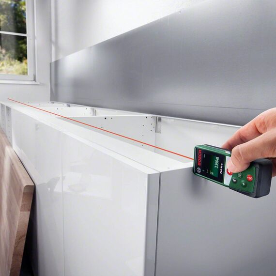 Bosch Laserentfernungsmesser PLR 30 C (Distanz bis 30m präzise messen, Bluetooth-Konnektivität, Messfunktionen)