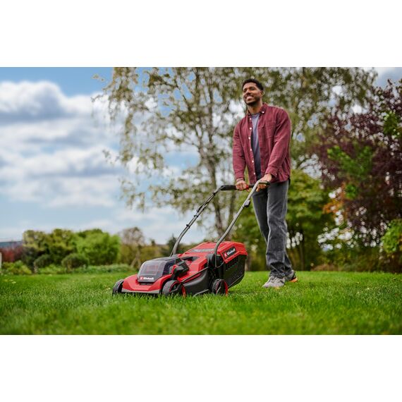 Einhell Akku-Rasenmäher GE-cm 18/32 C Li BL-Solo Power X-Change (18 V, 32 cm Schnittbreite, bis 270 m², Brushless, 27 L Fangkorb, randnahes Mähen, ohne Akku)