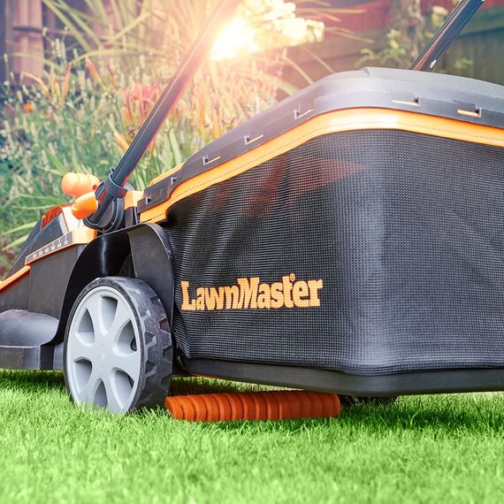 LawnMaster CLMF4841E Akku-Rasenmäher 48V Max 2x24V 4.0Ah Batterie, 41cm 450m² Mulchen 42L, 22-72mm 6-Stufige Schnitthöhenverstellung