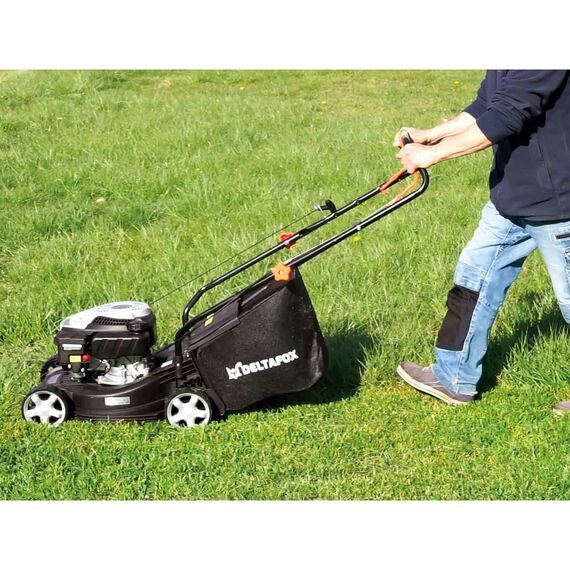DELTAFOX Benzin Rasenmäher - 4-Takt Motor RATO RV125-127,1 cm³ Hubraum - 400 mm Schnittbreite - 40l Grasfangsack - 0,8 l Benzintank