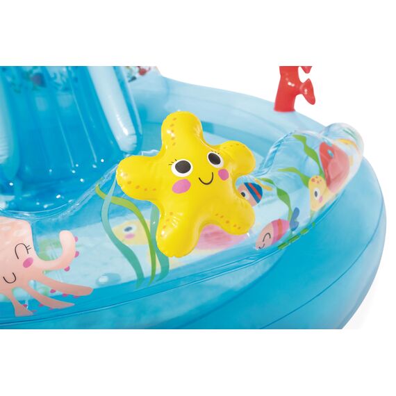 INTEX Aufblasbarer Kinderpool unter dem Meer: aufblasbarer Kinderpool mit Wassersprüher und Rutsche – Splash Pad – 309,9 x 193 x 71,1 cm – ab 3 Jahren