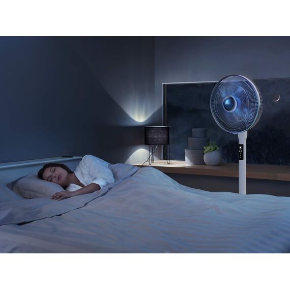Rowenta VU5770 Turbo Silence Extreme+ Standventilator (5 Geschwindigkeitsstufen, Timer-Funktion, verstellbarer Neigungswinkel, 35 dB(A), 100% Kupfermotor, inkl. Fernbedienung, sehr kompakt) weiß