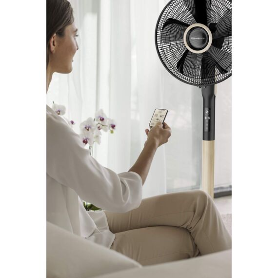 Rowenta Standventilator Turbo Silence Extreme+ VU5880 | Fernbedienung | 5 Geschwindigkeiten | Automatische Oszillation | Energiesparmodus | Abschaltautomatik | Timer | Schwarz + Holz-Finish