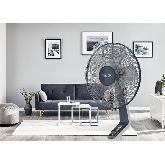 Rowenta VU5645 Turbo Silence Standventilator, extra leise mit Nachtmodus 45 dB, höhenverstellbar, große Reichweite 8m, 4 Geschwindigkeitsstufen, Schwenkfunktion, extrem stark - bis zu 80 m³/min