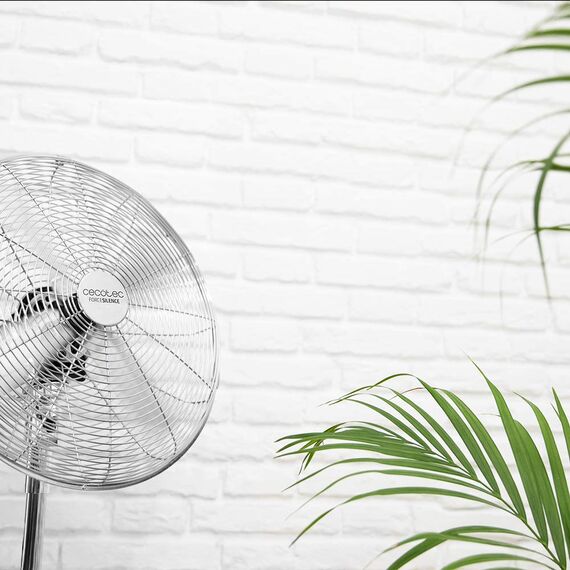 Cecotec EnergySilence 580 RetroStyle Standventilator. Vier 16" (40cm) Flügel, Oszillierend, 3 Geschwindigkeitsstufen, Höhenverstellbar (95-125cm), Kupfermotor, Chrome-Finish, 60 W