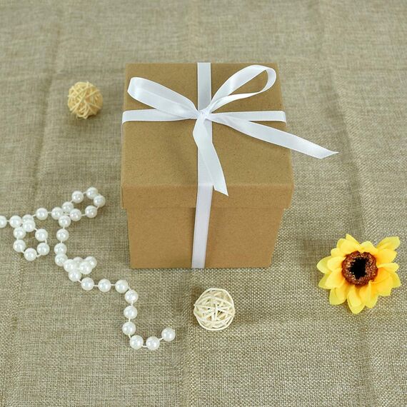 TONIFUL Satinband weiß 10mm, 91 Meters Dekoration Geschenkband Fein Schleifenband, Stoffband für Hochzeit, Taufe und Geburtstag Geschenke Der Valentinstag Verpackung von Geschenken