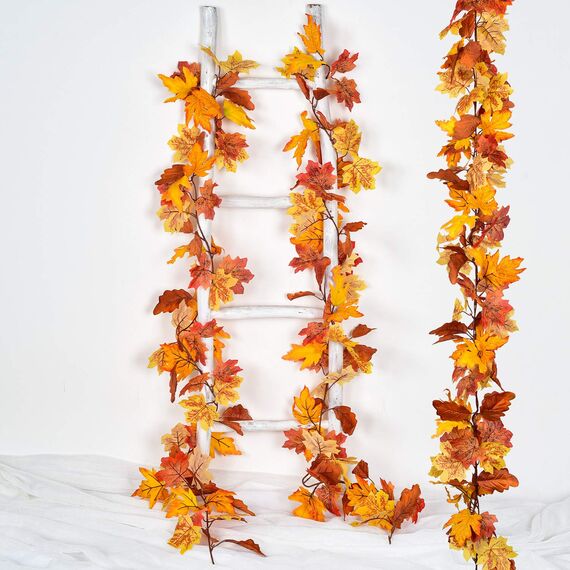 Artiflr Herbstgirlande, Ahornblatt, 2 Stück, 1,5 m / Stück, hängende Rebe, künstliches Herbstlaub, Girlande, Erntedankfest, Dekoration für Zuhause, Hochzeit, Kamin, Party, Weihnachten