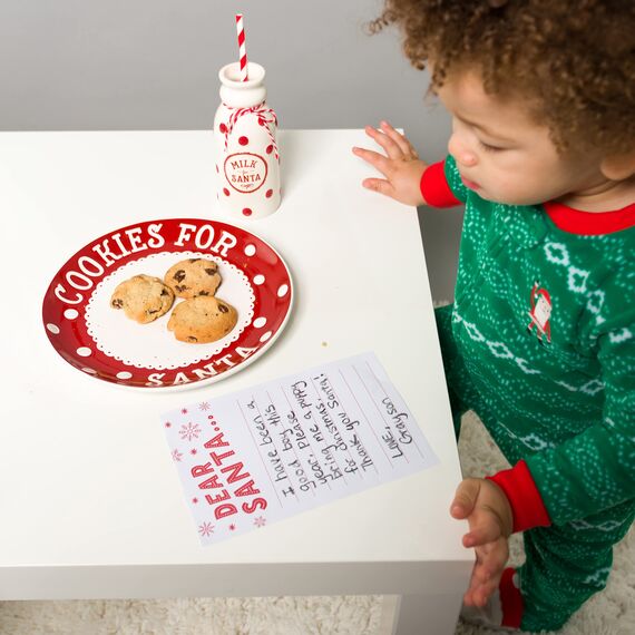 Pearhead Christmas Cookies for Santa Plate, Milk Jug and Dear Notepad Set, Gift For Kids, Holiday Decor