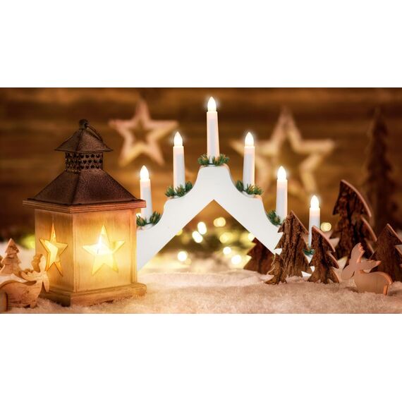 Idena 31837 - LED Adventsleuchter mit 7 LED Kerzenlichtern in Warmweiß, Schwibbogen aus weiß lackiertem Holz, mit Ersatzlampe und Schalter, Deko für Innen, als Winter-, Advents- und Weihnachtsdeko