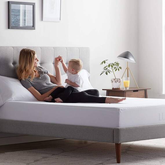 LUCID Matratzenschoner Premium Rayon aus Bambus Jersey – Ultraweich – Wasserdicht – Geräuscharm, 150 x 200 cm