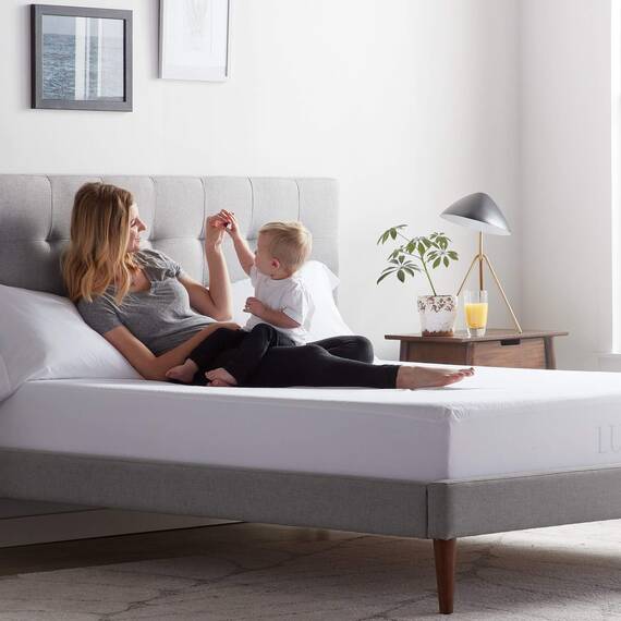 LUCID Premium Viskose aus Bambus-Jersey-Matratzenschoner, ultraweich, wasserdicht, Weiß, Twin